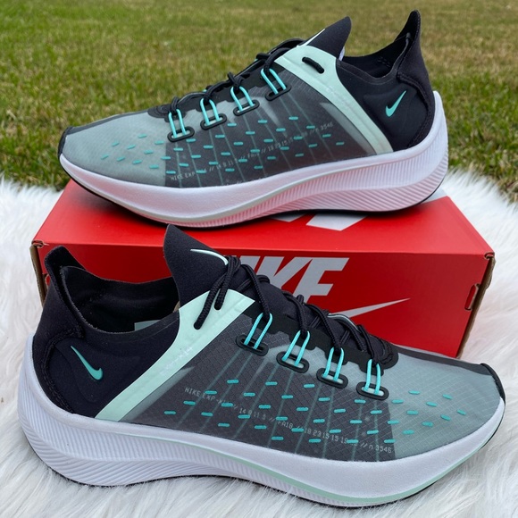 Nike Shoes - NEW Nike EXP X-14